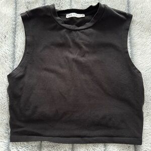 Cropped black Zara tank top